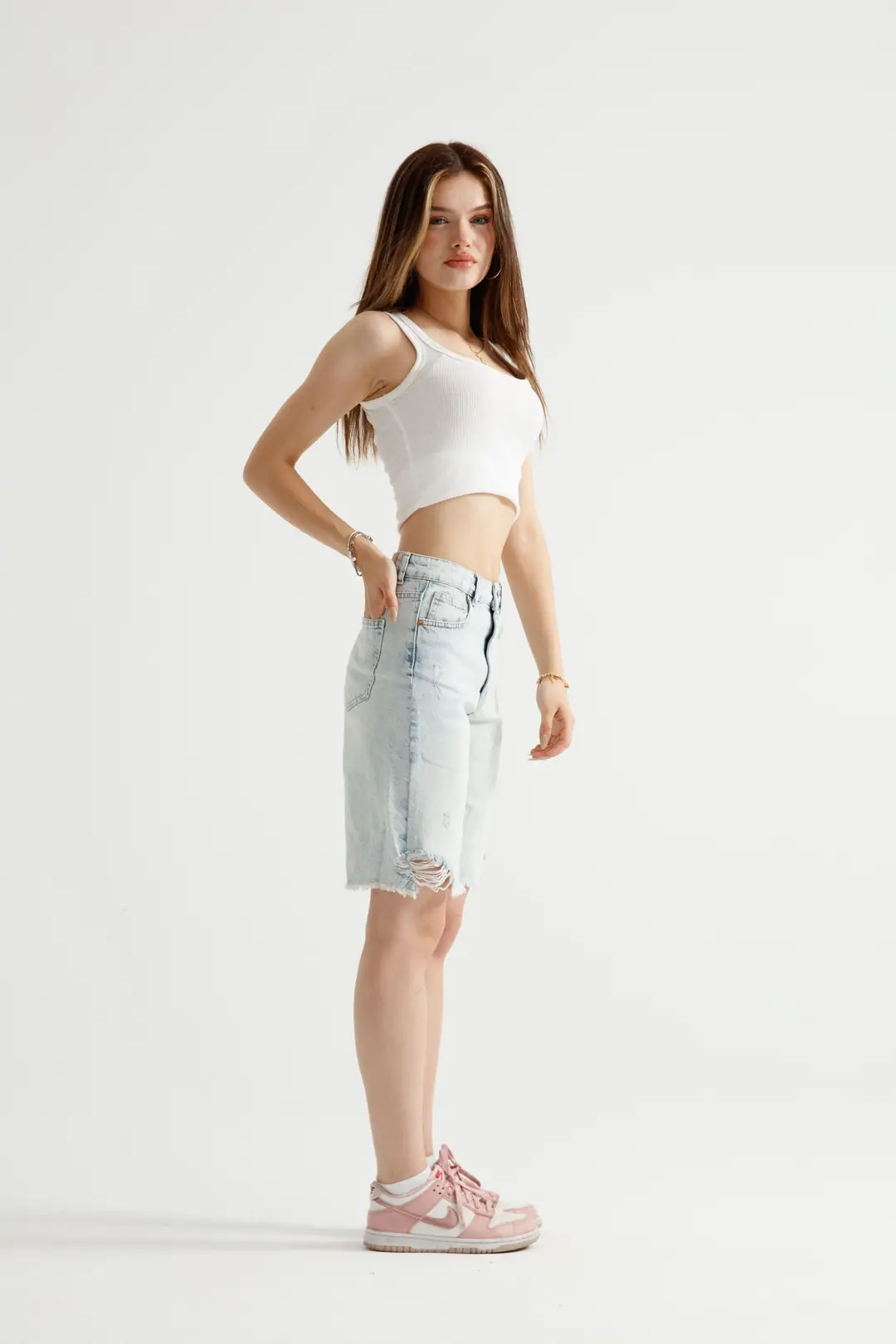 Pasifik Mavi Yırtıklı Mom Fit Şort