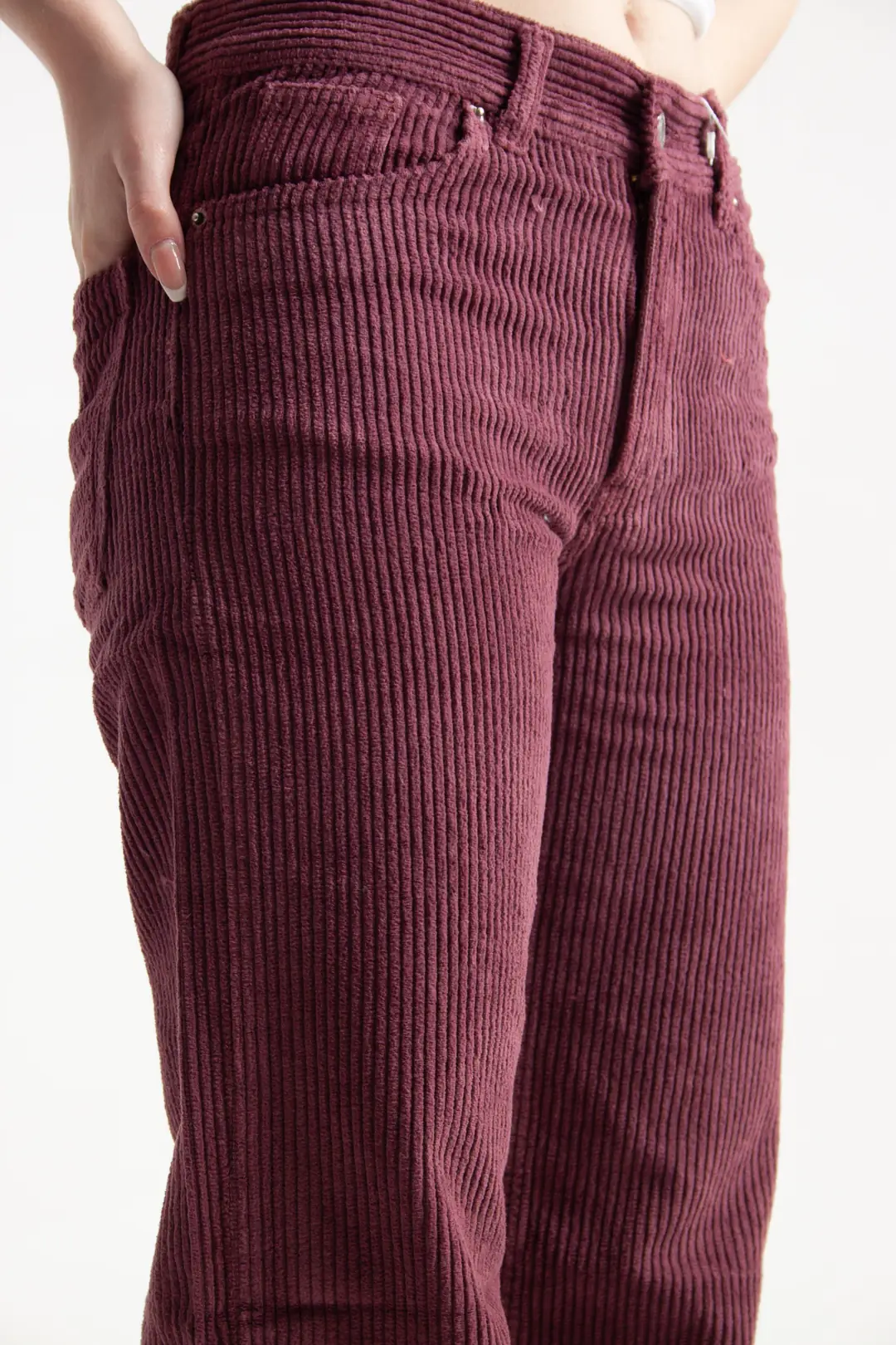 Koyu Mürdüm Kadife Kumaş Flare Jean