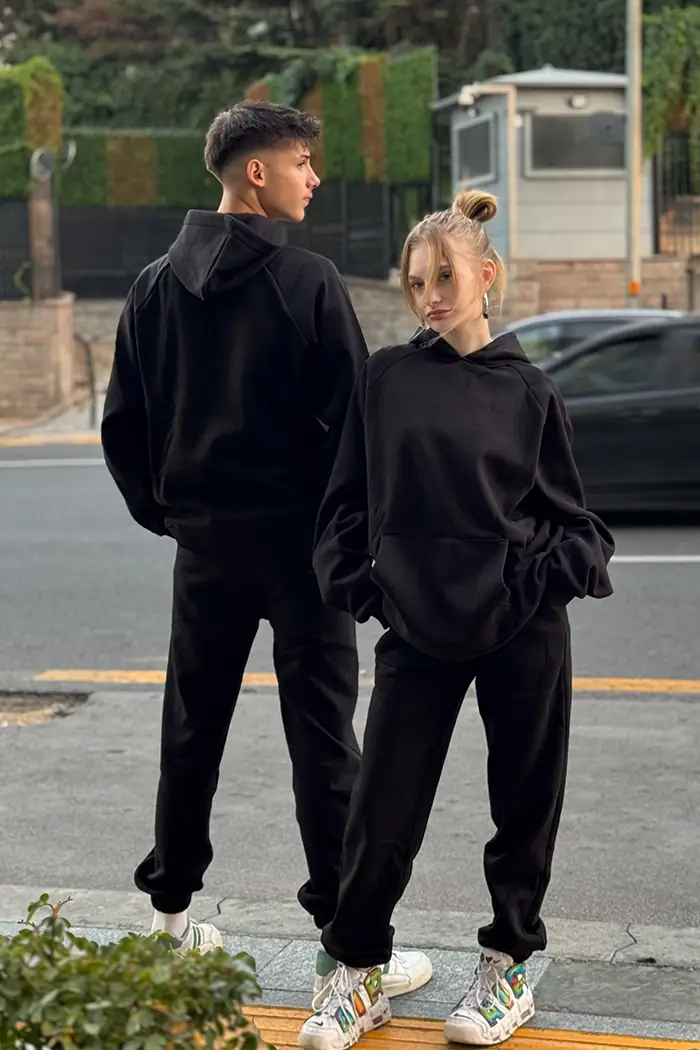 Ürün görseli: Unisex Siyah Oversize Eşofman Takımı