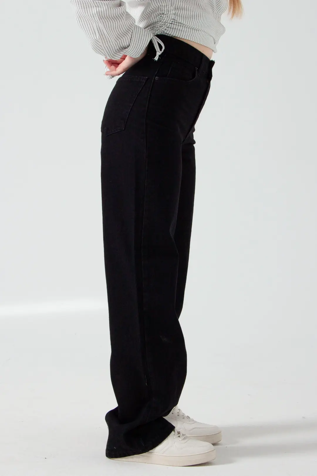 Siyah Straight Jean
