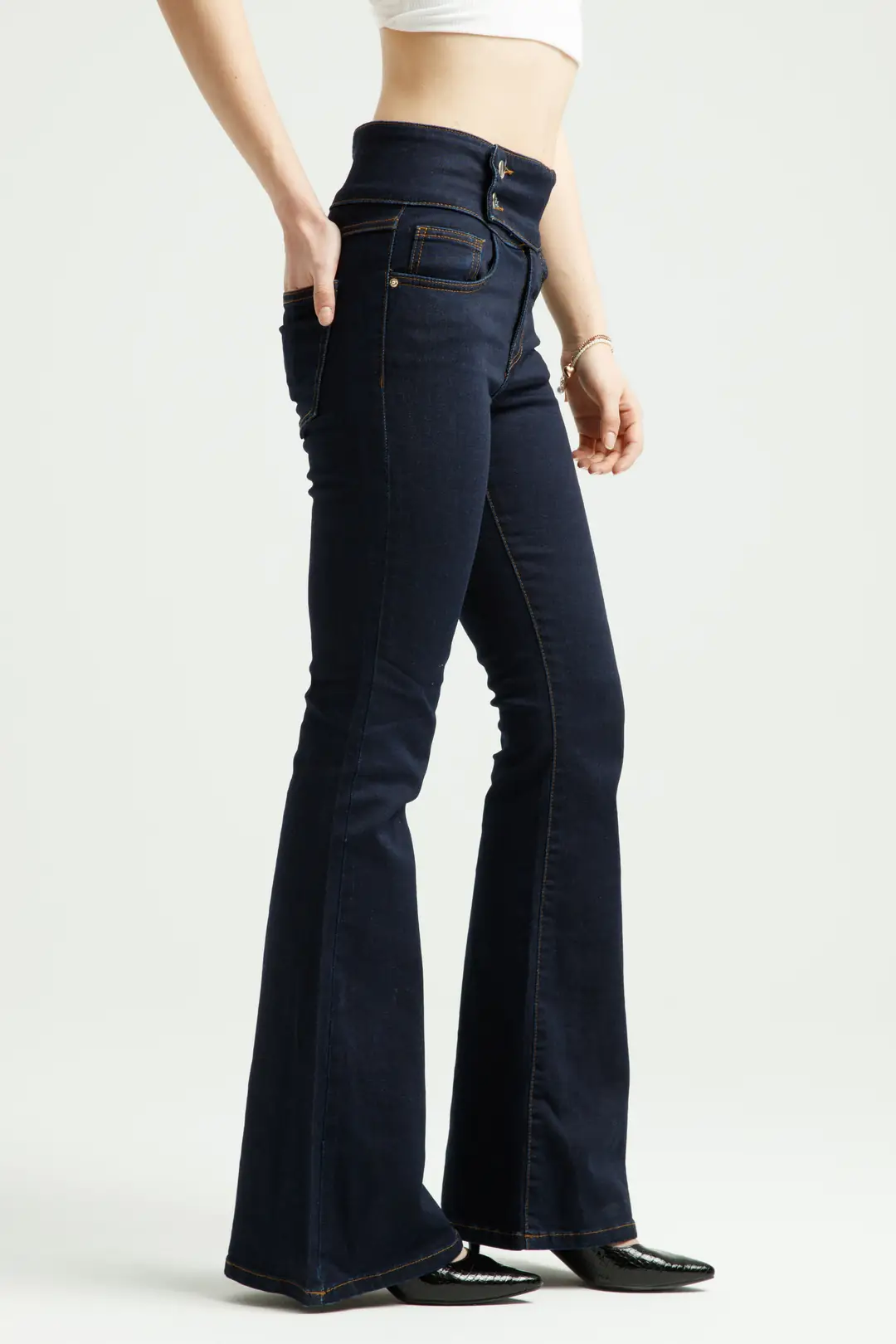 Koyu İndigo Çift Düğmeli Flare Jean