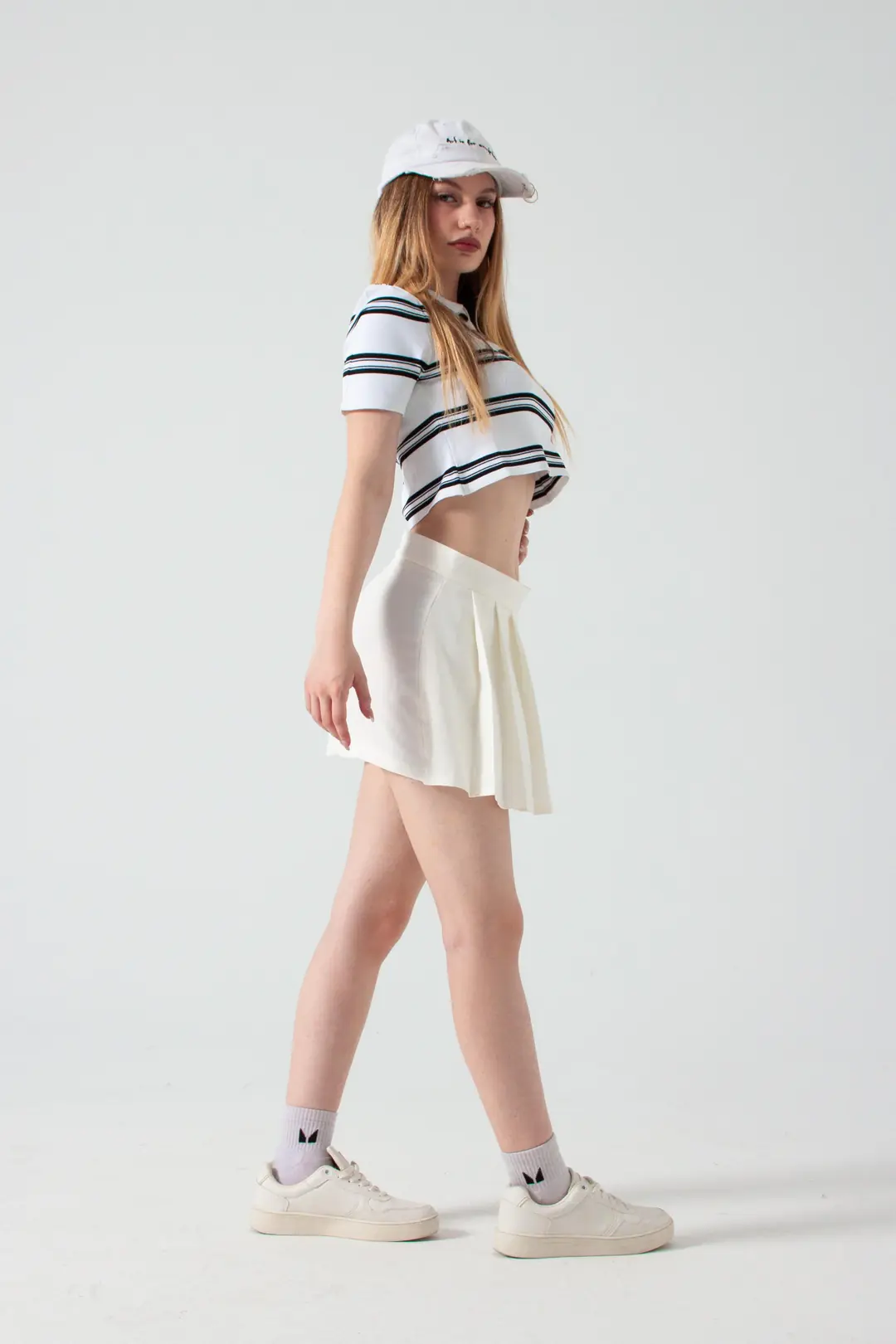 Beyaz Çizgili Polo Yaka Crop T-Shirt