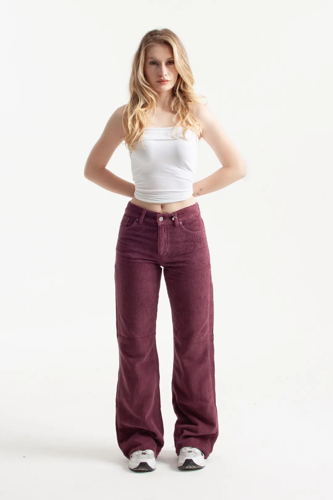 Koyu Mürdüm Kadife Kumaş Flare Jean
