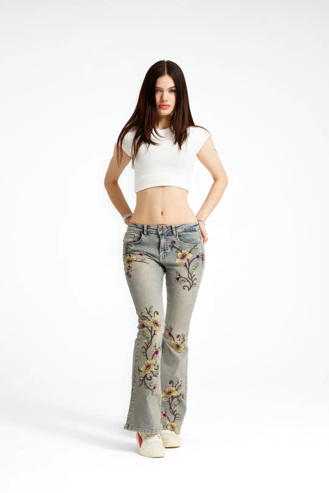 Çiçek Desenli Flare Jean