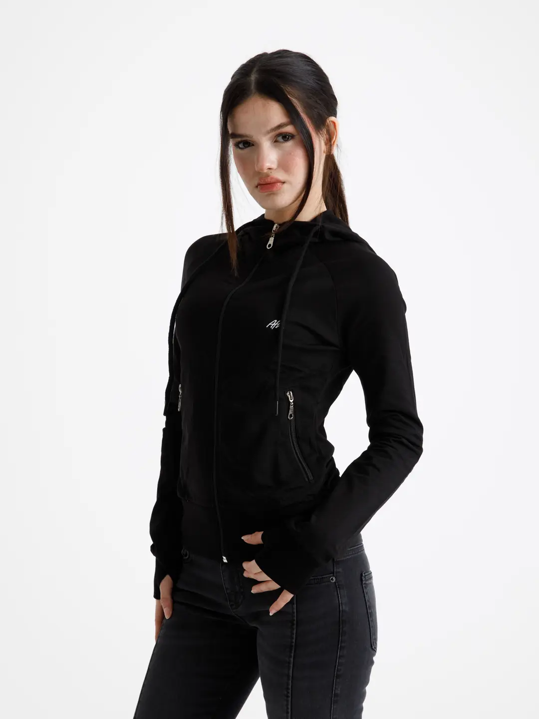 Siyah Vücuda Oturan Yazlık Zip-Hoodie