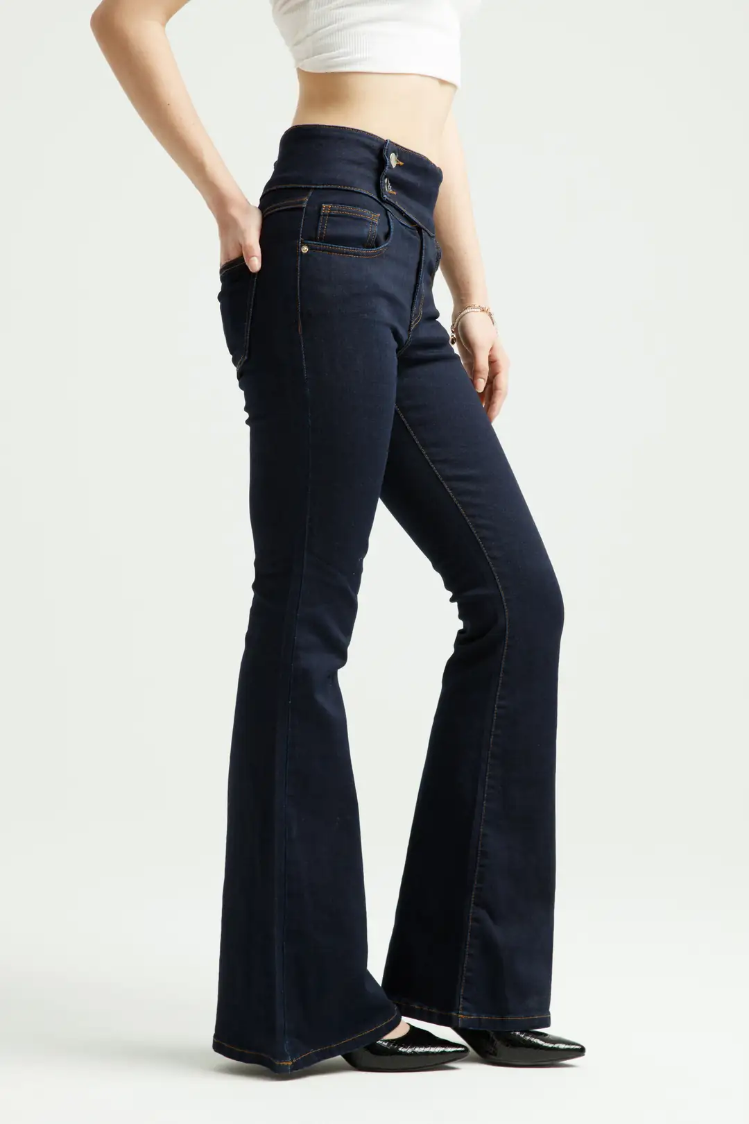 Koyu İndigo Çift Düğmeli Flare Jean