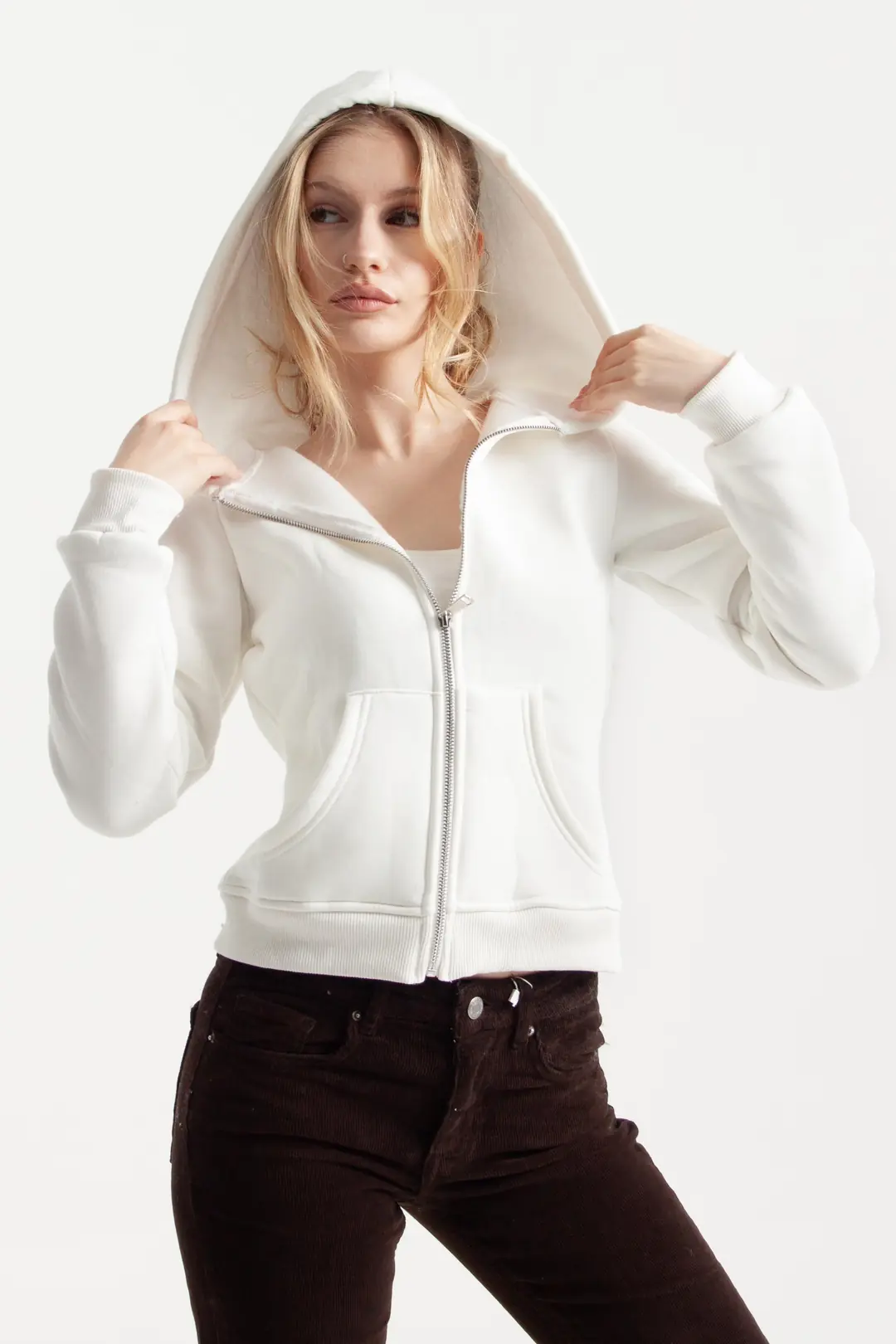 Beyaz Retro-Fit Vücuda Oturan Zip-Hoodie