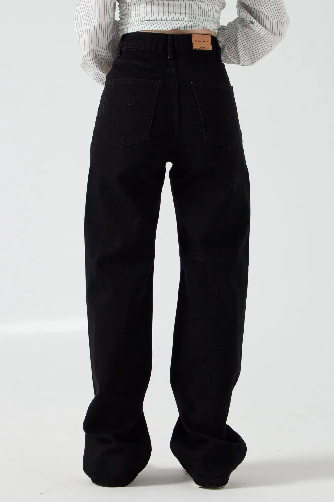 Siyah Straight Jean