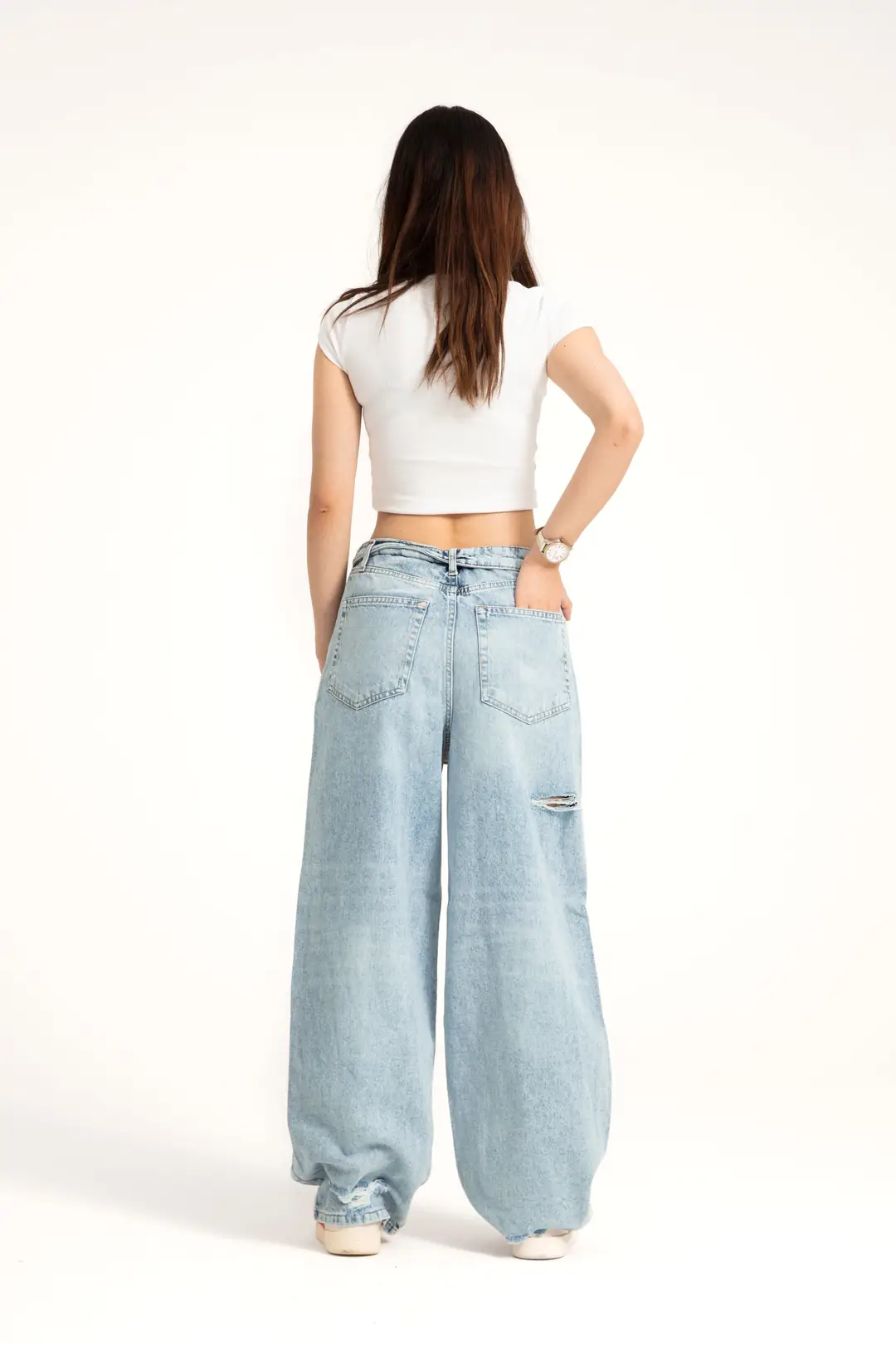 Buz Mavi Yırtıklı Ters Kemer Straight Jean
