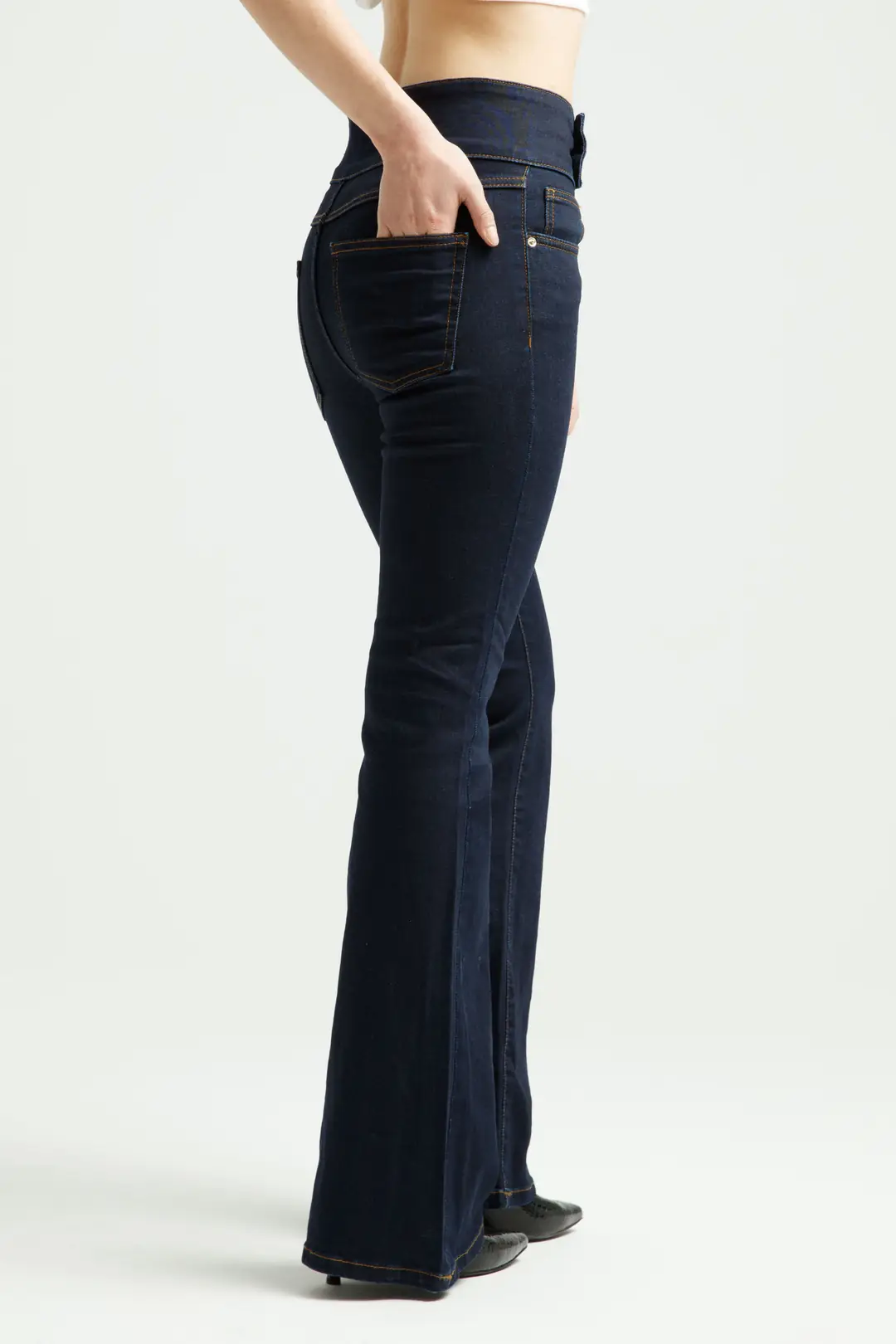 Koyu İndigo Çift Düğmeli Flare Jean