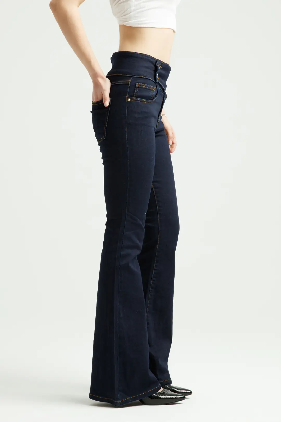 Koyu İndigo Çift Düğmeli Flare Jean